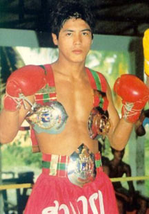 Samart Payakaroon Lumpinee Champion