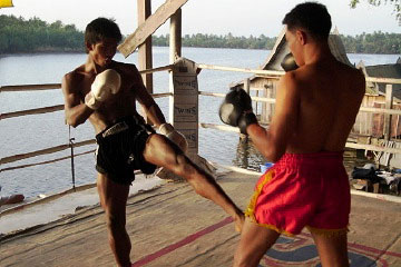 Buakaw Por Pramuk Training